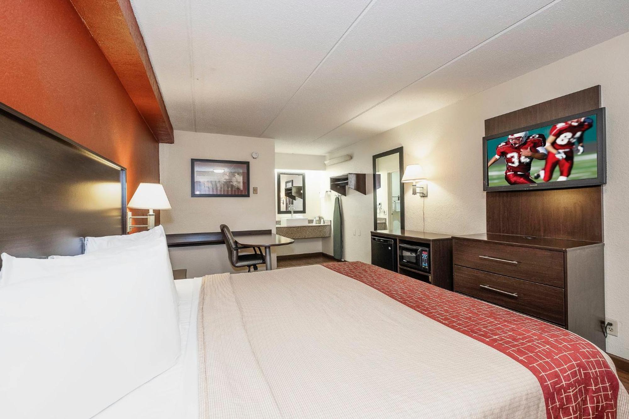 Red Roof Inn Jackson North - Риджленд Экстерьер фото