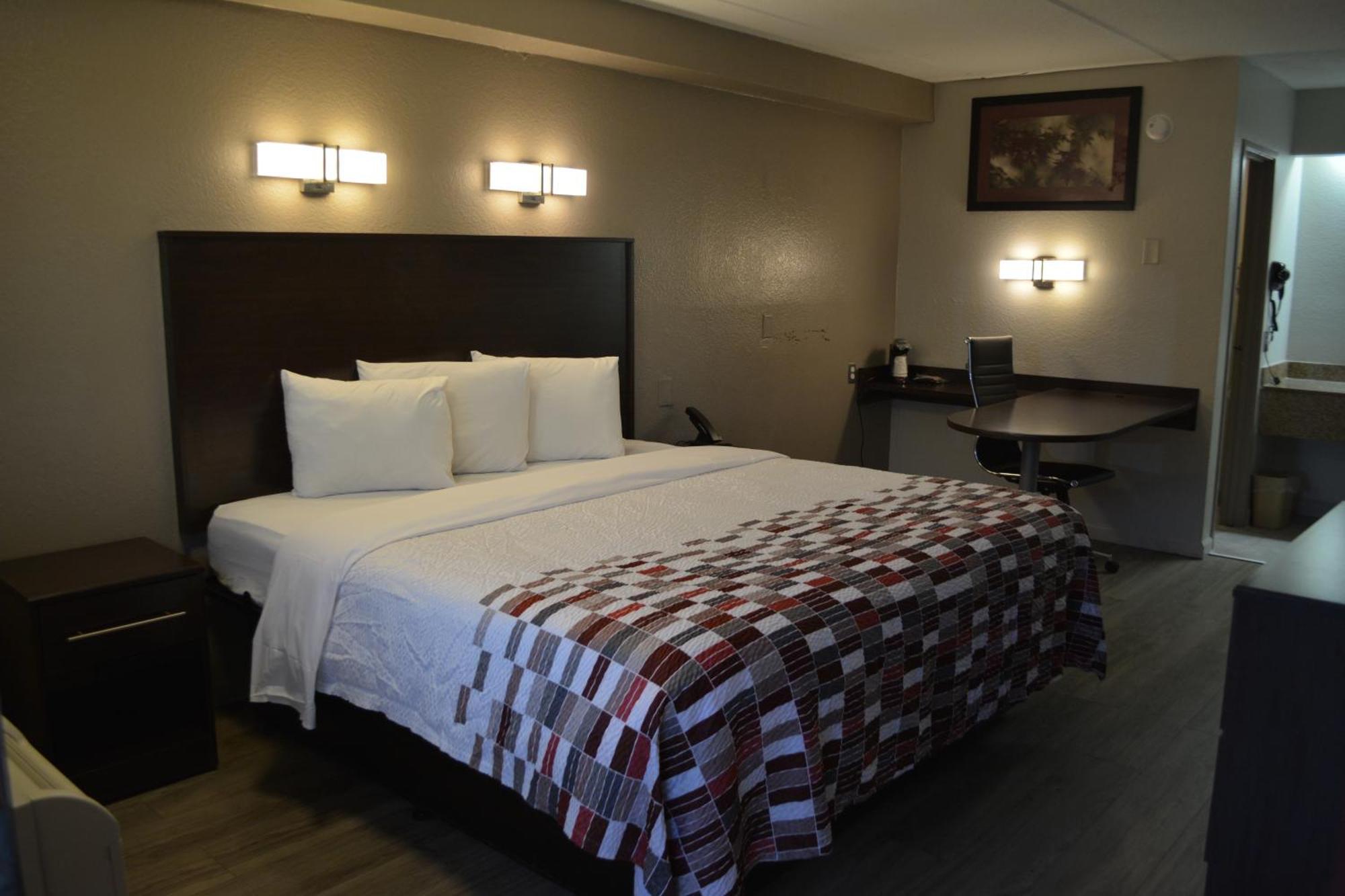 Red Roof Inn Jackson North - Риджленд Экстерьер фото